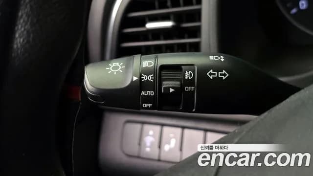 2018 Hyundai Avante AD 1.6 GDI Value Plus Sold VIN KMHD641DBJU731921 – dashboard 2018 Hyundai Avante AD 1.6 GDI Value Plus Sold VIN KMHD641DBJU731921 – dashboard
