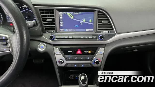 2018 Hyundai Avante AD 1.6 GDI Value Plus Sold VIN KMHD641DBJU731921 – photo 20 2018 Hyundai Avante AD 1.6 GDI Value Plus Sold VIN KMHD641DBJU731921 – photo 20
