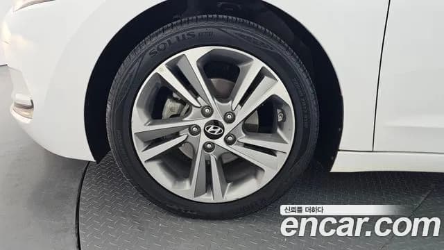2018 Hyundai Avante AD 1.6 GDI Value Plus Sold VIN KMHD641DBJU745467 – rear exterior 2018 Hyundai Avante AD 1.6 GDI Value Plus Sold VIN KMHD641DBJU745467 – rear exterior