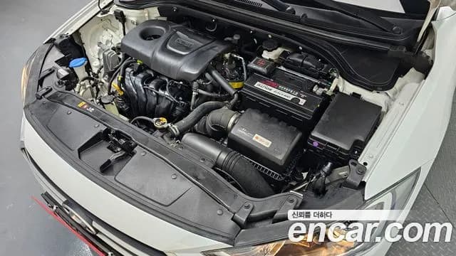 2018 Hyundai Avante AD 1.6 GDI Value Plus Sold VIN KMHD641DBJU745467 – photo 16 2018 Hyundai Avante AD 1.6 GDI Value Plus Sold VIN KMHD641DBJU745467 – photo 16