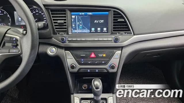 2018 Hyundai Avante AD 1.6 GDI Value Plus Sold VIN KMHD641DBJU745467 – photo 28 2018 Hyundai Avante AD 1.6 GDI Value Plus Sold VIN KMHD641DBJU745467 – photo 28