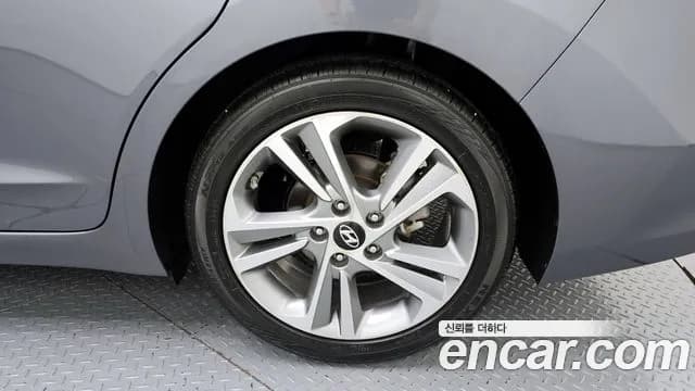2018 Hyundai Avante AD 1.6 GDI Value Plus Sold VIN KMHD641DBJU746006 – photo 11 2018 Hyundai Avante AD 1.6 GDI Value Plus Sold VIN KMHD641DBJU746006 – photo 11