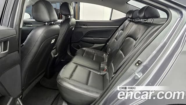 2018 Hyundai Avante AD 1.6 GDI Value Plus Sold VIN KMHD641DBJU746006 – photo 13 2018 Hyundai Avante AD 1.6 GDI Value Plus Sold VIN KMHD641DBJU746006 – photo 13