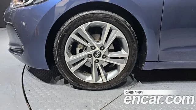 2018 Hyundai Avante AD 1.6 GDI Value Plus Sold VIN KMHD641DBJU751257 – front exterior 2018 Hyundai Avante AD 1.6 GDI Value Plus Sold VIN KMHD641DBJU751257 – front exterior