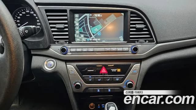 2018 Hyundai Avante AD 1.6 GDI Value Plus Sold VIN KMHD641DBJU751257 – photo 12 2018 Hyundai Avante AD 1.6 GDI Value Plus Sold VIN KMHD641DBJU751257 – photo 12
