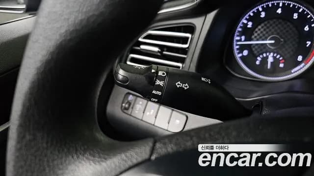 2019 Hyundai The New Avante AD 1.6 Sold VIN KMHD641EEKU769417 – photo 14 2019 Hyundai The New Avante AD 1.6 Sold VIN KMHD641EEKU769417 – photo 14
