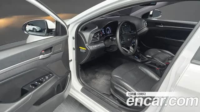 2019 Hyundai The New Avante AD 1.6 Sold VIN KMHD641EEKU777898 – photo 12 2019 Hyundai The New Avante AD 1.6 Sold VIN KMHD641EEKU777898 – photo 12