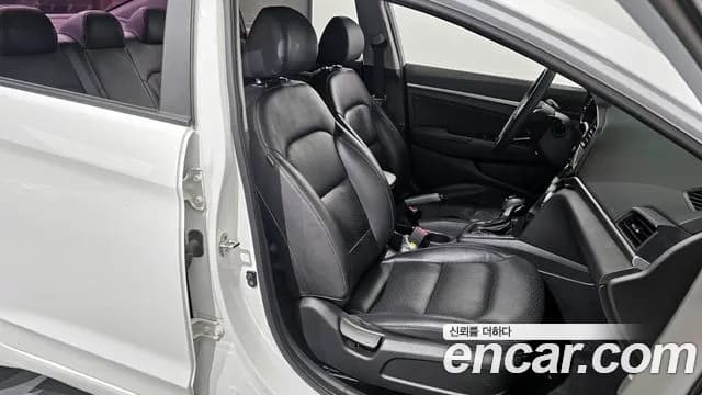 2019 Hyundai The New Avante AD 1.6 Sold VIN KMHD641EEKU778899 – photo 11 2019 Hyundai The New Avante AD 1.6 Sold VIN KMHD641EEKU778899 – photo 11