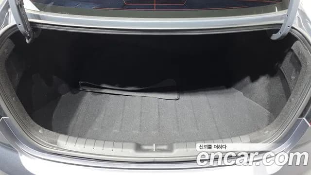 2019 Hyundai The New Avante AD 1.6 Sold VIN KMHD641EEKU786649 – photo 19 2019 Hyundai The New Avante AD 1.6 Sold VIN KMHD641EEKU786649 – photo 19