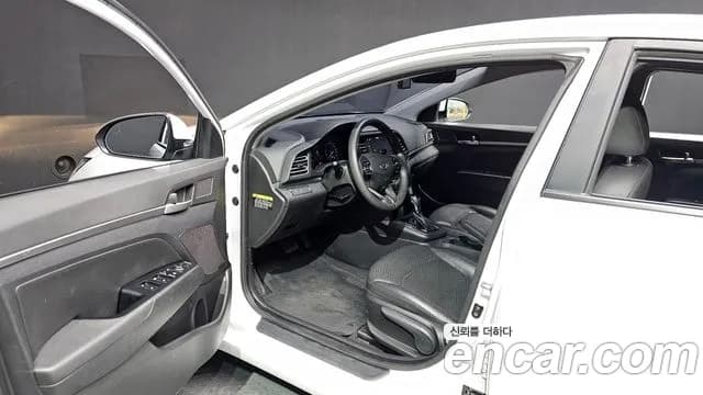2019 Hyundai The New Avante AD 1.6 Sold VIN KMHD641EEKU790026 – engine bay 2019 Hyundai The New Avante AD 1.6 Sold VIN KMHD641EEKU790026 – engine bay