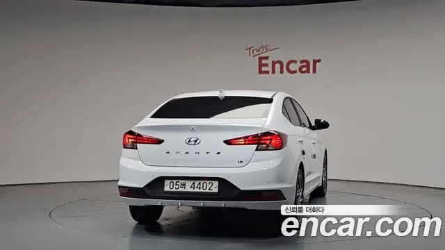 2019 Hyundai The New Avante AD 1.6 Sold VIN KMHD641EEKU807749 – photo 13 2019 Hyundai The New Avante AD 1.6 Sold VIN KMHD641EEKU807749 – photo 13