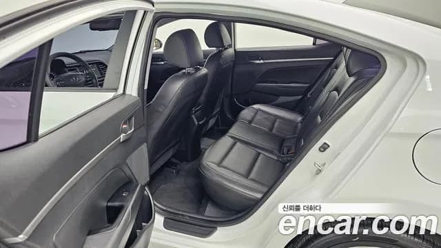 2019 Hyundai The New Avante AD 1.6 Sold VIN KMHD641EEKU828428 – photo 16 2019 Hyundai The New Avante AD 1.6 Sold VIN KMHD641EEKU828428 – photo 16