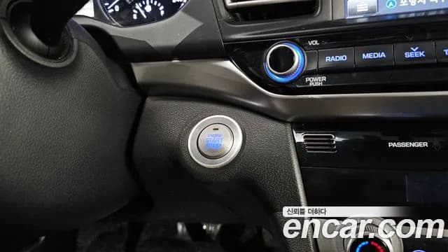 2019 Hyundai The New Avante AD 1.6 Sold VIN KMHD641EEKU834369 – photo 17 2019 Hyundai The New Avante AD 1.6 Sold VIN KMHD641EEKU834369 – photo 17