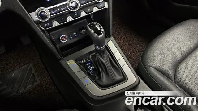 2019 Hyundai The New Avante AD 1.6 Sold VIN KMHD641EEKU838723 – interior seats 2019 Hyundai The New Avante AD 1.6 Sold VIN KMHD641EEKU838723 – interior seats