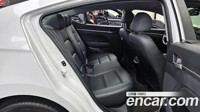 2019 Hyundai The New Avante AD 1.6 Sold VIN KMHD641EEKU838723 – exterior detail 2019 Hyundai The New Avante AD 1.6 Sold VIN KMHD641EEKU838723 – exterior detail