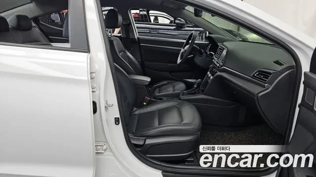 2019 Hyundai The New Avante AD 1.6 Sold VIN KMHD641EEKU838723 – photo 13 2019 Hyundai The New Avante AD 1.6 Sold VIN KMHD641EEKU838723 – photo 13