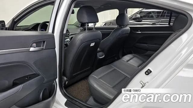 2019 Hyundai The New Avante AD 1.6 Sold VIN KMHD641EEKU838723 – photo 15 2019 Hyundai The New Avante AD 1.6 Sold VIN KMHD641EEKU838723 – photo 15