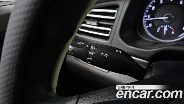 2019 Hyundai The New Avante AD 1.6 Sold VIN KMHD641EEKU838931 – undercarriage 2019 Hyundai The New Avante AD 1.6 Sold VIN KMHD641EEKU838931 – undercarriage