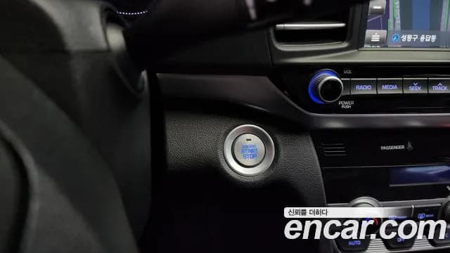 2019 Hyundai The New Avante AD 1.6 Sold VIN KMHD641EEKU840233 – photo 17 2019 Hyundai The New Avante AD 1.6 Sold VIN KMHD641EEKU840233 – photo 17