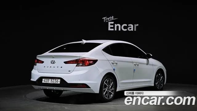 2019 Hyundai The New Avante AD 1.6 Sold VIN KMHD641EEKU866394 – rear exterior 2019 Hyundai The New Avante AD 1.6 Sold VIN KMHD641EEKU866394 – rear exterior