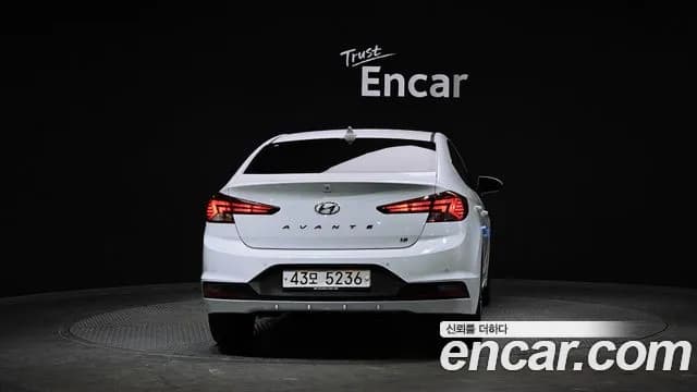 2019 Hyundai The New Avante AD 1.6 Sold VIN KMHD641EEKU866394 – photo 12 2019 Hyundai The New Avante AD 1.6 Sold VIN KMHD641EEKU866394 – photo 12