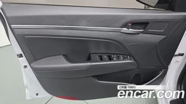 2019 Hyundai The New Avante AD 1.6 Sold VIN KMHD641EEKU869577 – interior seats 2019 Hyundai The New Avante AD 1.6 Sold VIN KMHD641EEKU869577 – interior seats