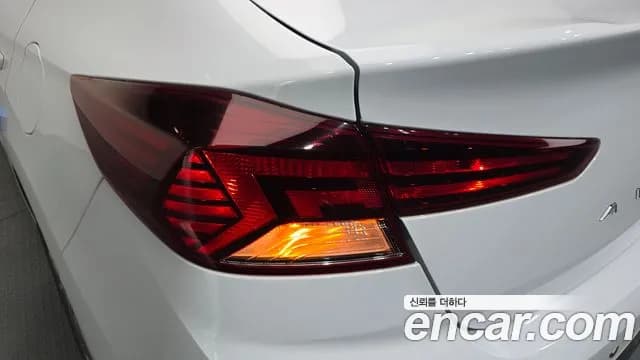 2019 Hyundai The New Avante AD 1.6 Sold VIN KMHD641EEKU869577 – photo 29 2019 Hyundai The New Avante AD 1.6 Sold VIN KMHD641EEKU869577 – photo 29