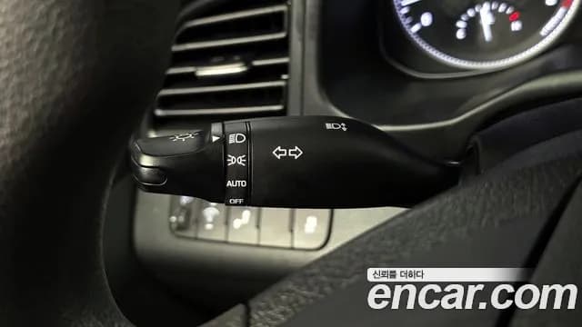 2019 Hyundai The New Avante AD 1.6 Sold VIN KMHD641EEKU890793 – trunk area 2019 Hyundai The New Avante AD 1.6 Sold VIN KMHD641EEKU890793 – trunk area