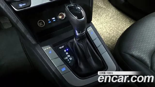 2019 Hyundai The New Avante AD 1.6 Sold VIN KMHD641EEKU890793 – photo 16 2019 Hyundai The New Avante AD 1.6 Sold VIN KMHD641EEKU890793 – photo 16