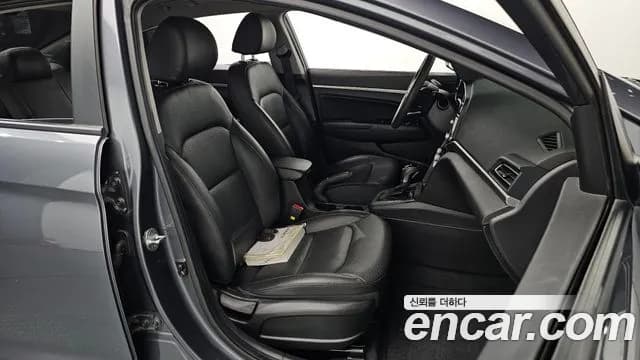 2020 Hyundai The New Avante AD 1.6 Sold VIN KMHD641EELU011795 – front exterior 2020 Hyundai The New Avante AD 1.6 Sold VIN KMHD641EELU011795 – front exterior