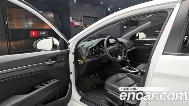 2020 Hyundai The New Avante AD 1.6 Sold VIN KMHD641EELU027660 – exterior detail 2020 Hyundai The New Avante AD 1.6 Sold VIN KMHD641EELU027660 – exterior detail