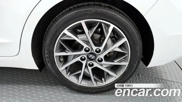 2020 Hyundai The New Avante AD 1.6 Sold VIN KMHD641EELU027660 – photo 20 2020 Hyundai The New Avante AD 1.6 Sold VIN KMHD641EELU027660 – photo 20