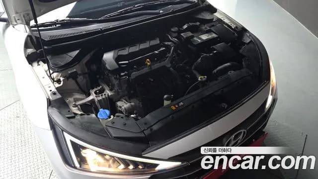 2020 Hyundai The New Avante AD 1.6 Sold VIN KMHD641EELU070538 – exterior detail 2020 Hyundai The New Avante AD 1.6 Sold VIN KMHD641EELU070538 – exterior detail