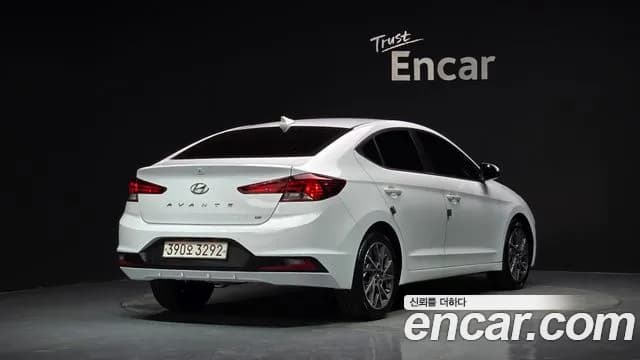 2020 Hyundai The New Avante AD 1.6 Sold VIN KMHD641EELU070538 – undercarriage 2020 Hyundai The New Avante AD 1.6 Sold VIN KMHD641EELU070538 – undercarriage