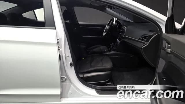 2020 Hyundai The New Avante AD 1.6 Sold VIN KMHD641EELU070538 – photo 15 2020 Hyundai The New Avante AD 1.6 Sold VIN KMHD641EELU070538 – photo 15