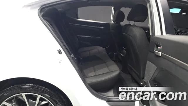 2020 Hyundai The New Avante AD 1.6 Sold VIN KMHD641EELU070538 – photo 28 2020 Hyundai The New Avante AD 1.6 Sold VIN KMHD641EELU070538 – photo 28