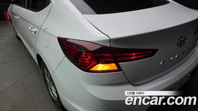 2020 Hyundai The New Avante AD 1.6 Sold VIN KMHD641EELU930694 – photo 12 2020 Hyundai The New Avante AD 1.6 Sold VIN KMHD641EELU930694 – photo 12