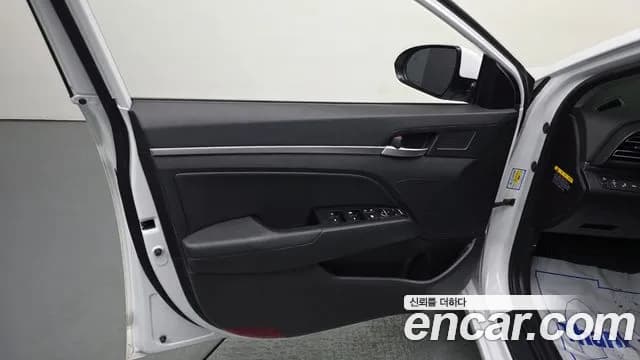 2020 Hyundai The New Avante AD 1.6 Sold VIN KMHD641EELU938053 – interior seats 2020 Hyundai The New Avante AD 1.6 Sold VIN KMHD641EELU938053 – interior seats