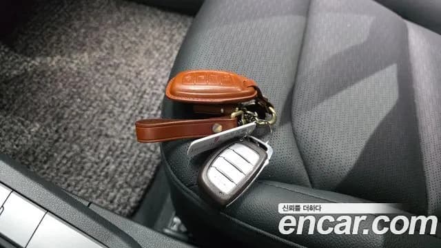 2020 Hyundai The New Avante AD 1.6 Sold VIN KMHD641EELU938053 – trunk area 2020 Hyundai The New Avante AD 1.6 Sold VIN KMHD641EELU938053 – trunk area