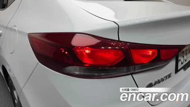 2018 Hyundai Avante AD 1.6 e-VGT SMART Sold VIN KMHD641UGJU538471 – engine bay 2018 Hyundai Avante AD 1.6 e-VGT SMART Sold VIN KMHD641UGJU538471 – engine bay
