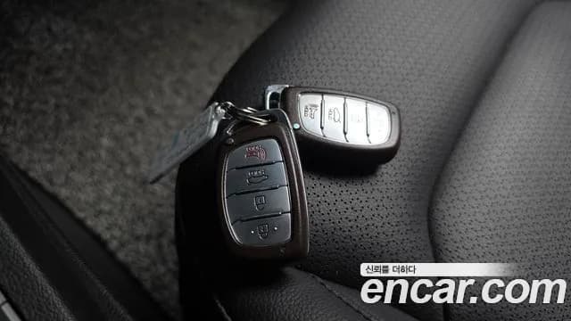 2018 Hyundai Avante AD 1.6 e-VGT SMART Sold VIN KMHD641UGJU538471 – photo 17 2018 Hyundai Avante AD 1.6 e-VGT SMART Sold VIN KMHD641UGJU538471 – photo 17