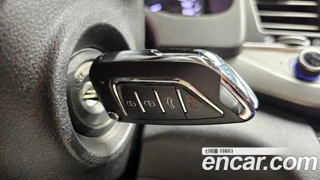2018 Hyundai Avante AD 1.6 e-VGT SMART Sold VIN KMHD641UGJU581733 – photo 14 2018 Hyundai Avante AD 1.6 e-VGT SMART Sold VIN KMHD641UGJU581733 – photo 14