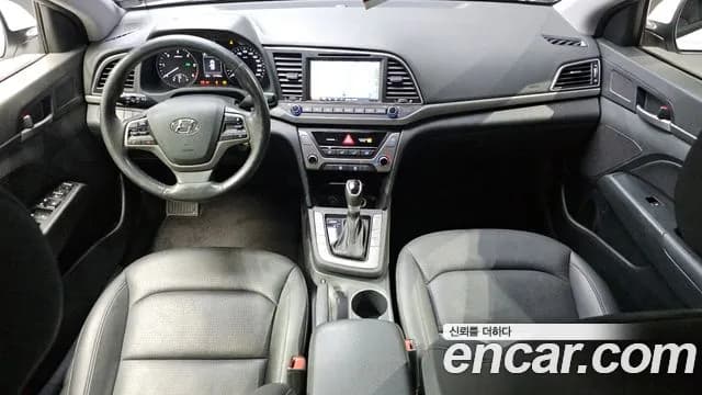 2018 Hyundai Avante AD 1.6 e-VGT SMART Sold VIN KMHD641UGJU617181 – photo 15 2018 Hyundai Avante AD 1.6 e-VGT SMART Sold VIN KMHD641UGJU617181 – photo 15