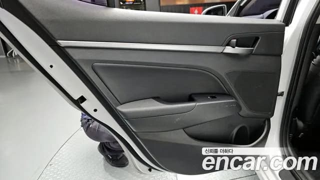 2018 Hyundai Avante AD 1.6 e-VGT SMART Sold VIN KMHD641UGJU617181 – photo 22 2018 Hyundai Avante AD 1.6 e-VGT SMART Sold VIN KMHD641UGJU617181 – photo 22