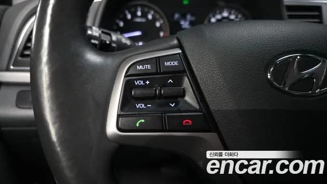 2017 Hyundai Avante AD 1.6 GDI Smart Sold VIN KMHD741DBHU359464 – photo 19 2017 Hyundai Avante AD 1.6 GDI Smart Sold VIN KMHD741DBHU359464 – photo 19