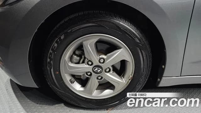 2017 Hyundai Avante AD 1.6 GDI Smart Sold VIN KMHD741DBHU409291 – photo 16 2017 Hyundai Avante AD 1.6 GDI Smart Sold VIN KMHD741DBHU409291 – photo 16