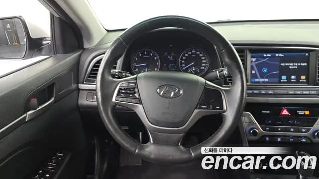 2018 Hyundai Avante AD 1.6 GDI Smart Sold VIN KMHD741DBJU683332 – photo 13 2018 Hyundai Avante AD 1.6 GDI Smart Sold VIN KMHD741DBJU683332 – photo 13