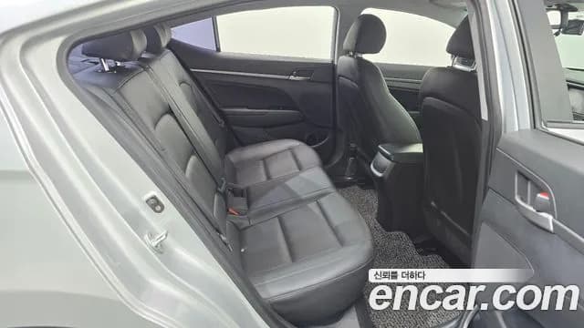 2018 Hyundai Avante AD 1.6 GDI Smart Sold VIN KMHD741DBJU683332 – photo 15 2018 Hyundai Avante AD 1.6 GDI Smart Sold VIN KMHD741DBJU683332 – photo 15