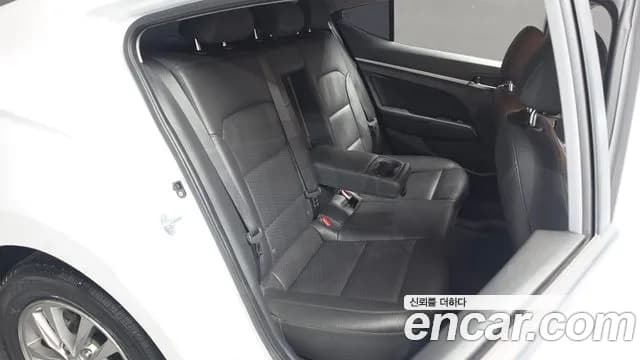 2019 Hyundai The New Avante AD 1.6 Sold VIN KMHD741EEKU772209 – photo 15 2019 Hyundai The New Avante AD 1.6 Sold VIN KMHD741EEKU772209 – photo 15