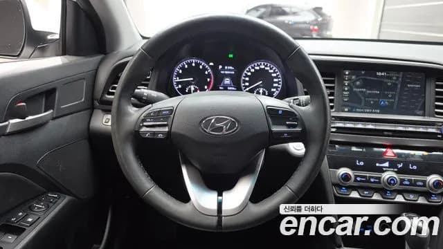2019 Hyundai The New Avante AD 1.6 Sold VIN KMHD741EEKU772209 – photo 16 2019 Hyundai The New Avante AD 1.6 Sold VIN KMHD741EEKU772209 – photo 16